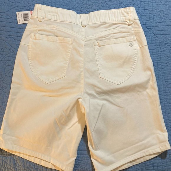 Shorts, Democracy, women's, "Ab" solution, size 10 - Picture 2 of 5